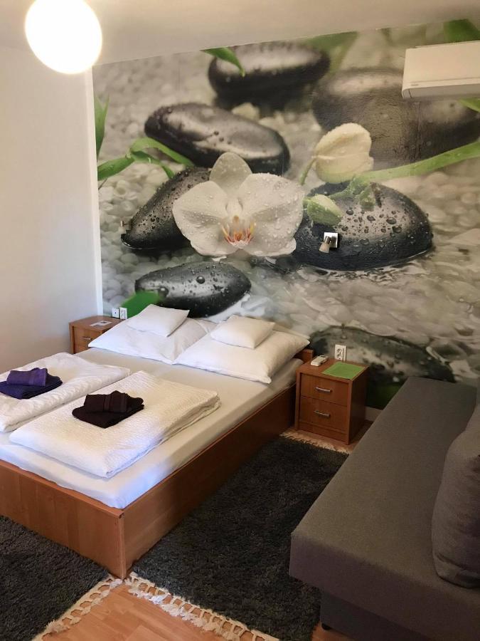 Hunyadi Panzio-Apartman Мако Екстер'єр фото