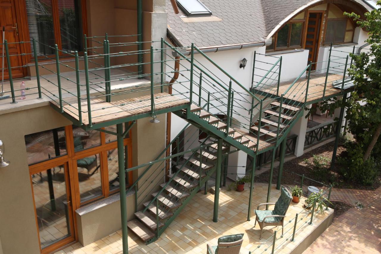 Hunyadi Panzio-Apartman Мако Екстер'єр фото