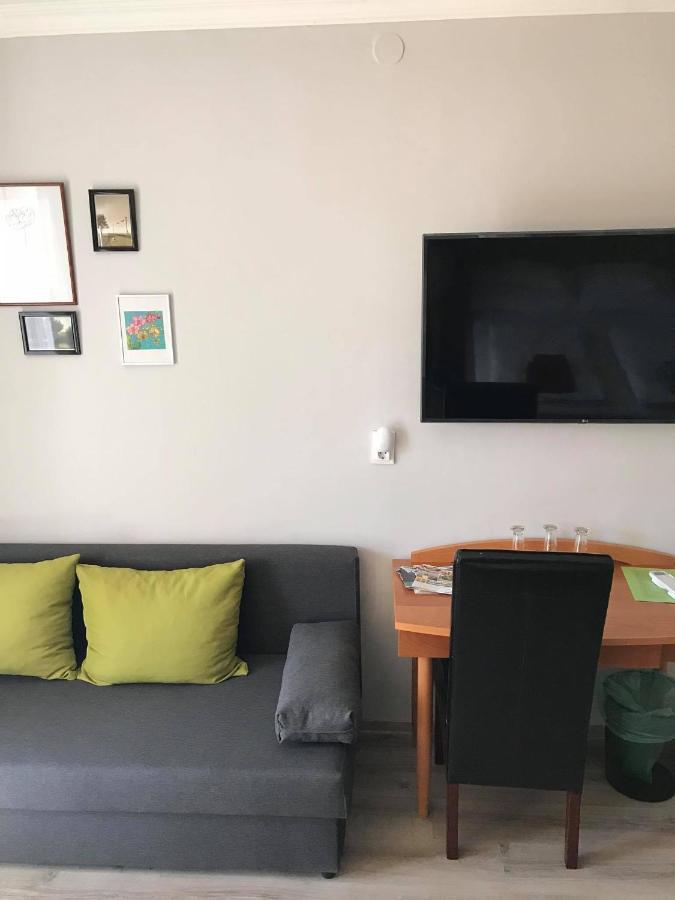 Hunyadi Panzio-Apartman Мако Екстер'єр фото