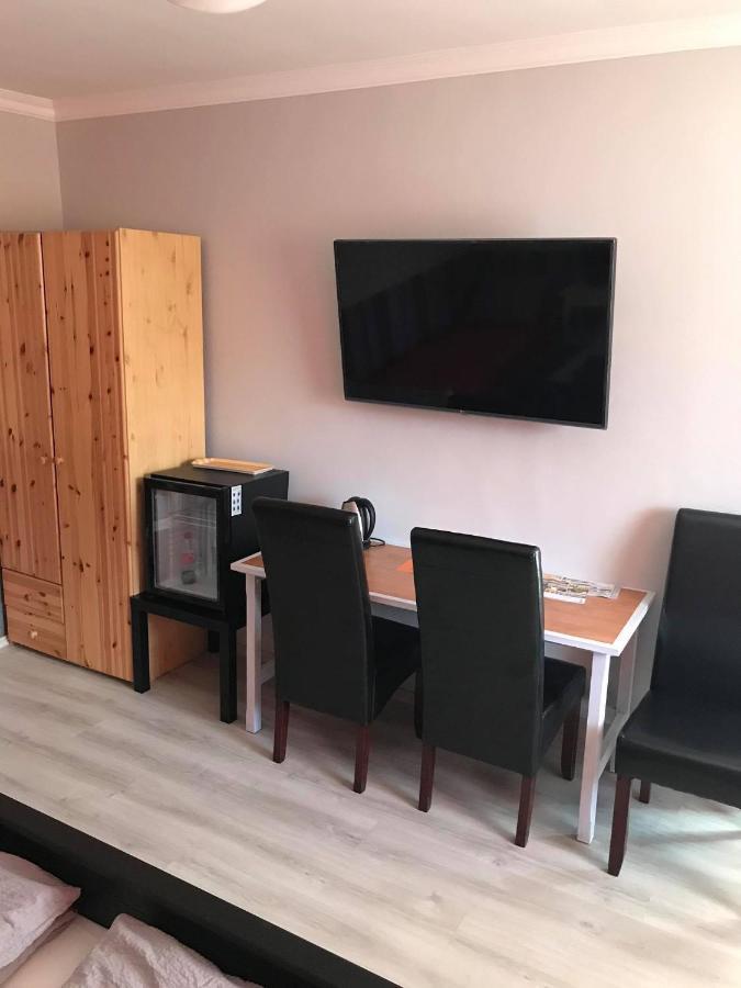 Hunyadi Panzio-Apartman Мако Екстер'єр фото