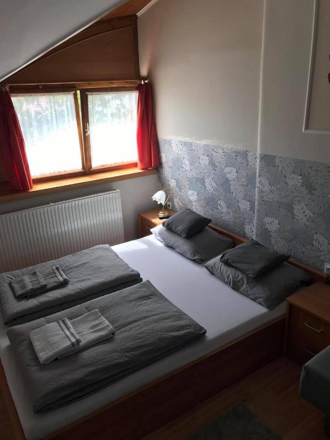 Hunyadi Panzio-Apartman Мако Екстер'єр фото