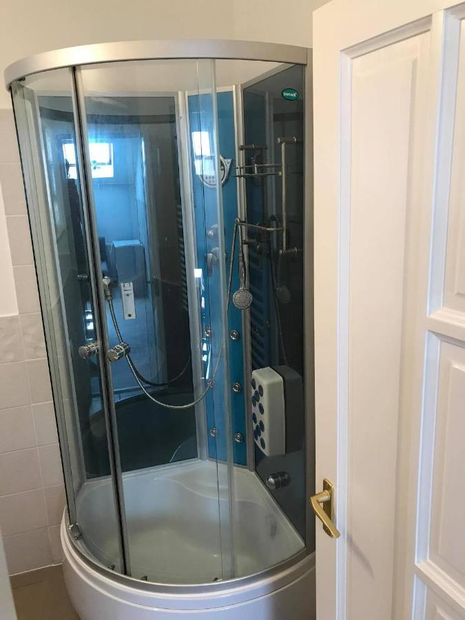 Hunyadi Panzio-Apartman Мако Екстер'єр фото