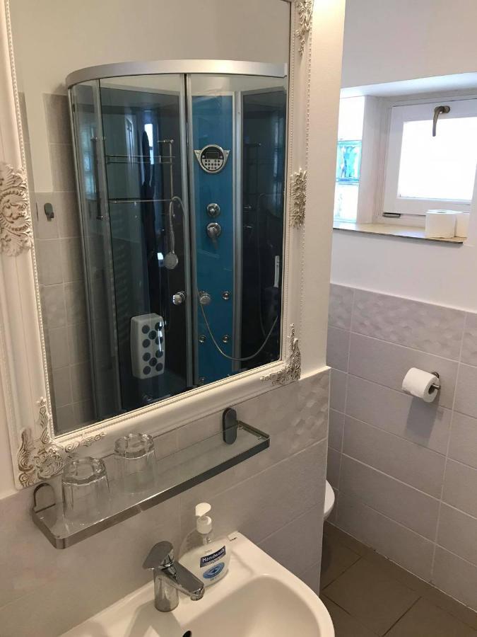 Hunyadi Panzio-Apartman Мако Екстер'єр фото