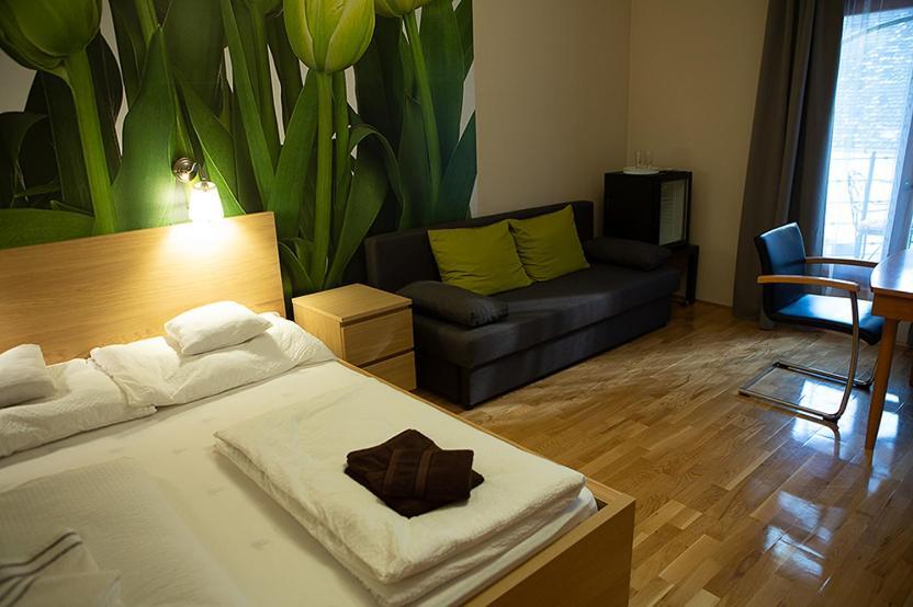 Hunyadi Panzio-Apartman Мако Екстер'єр фото