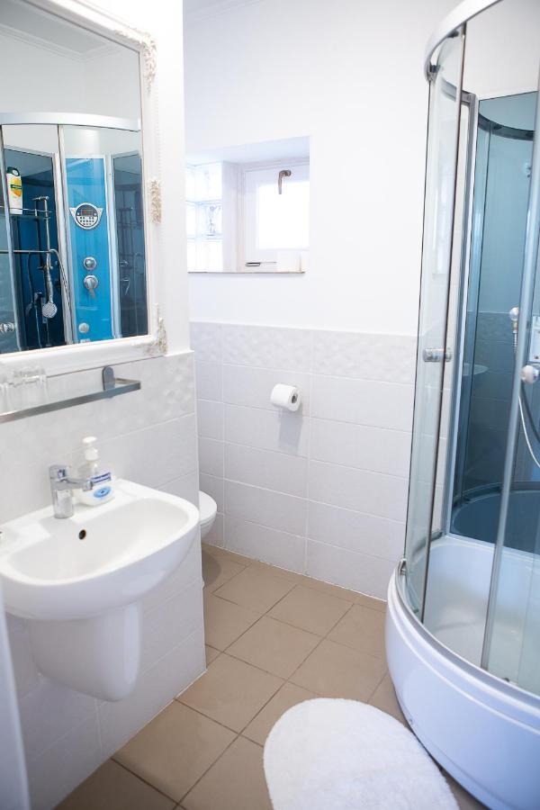 Hunyadi Panzio-Apartman Мако Екстер'єр фото